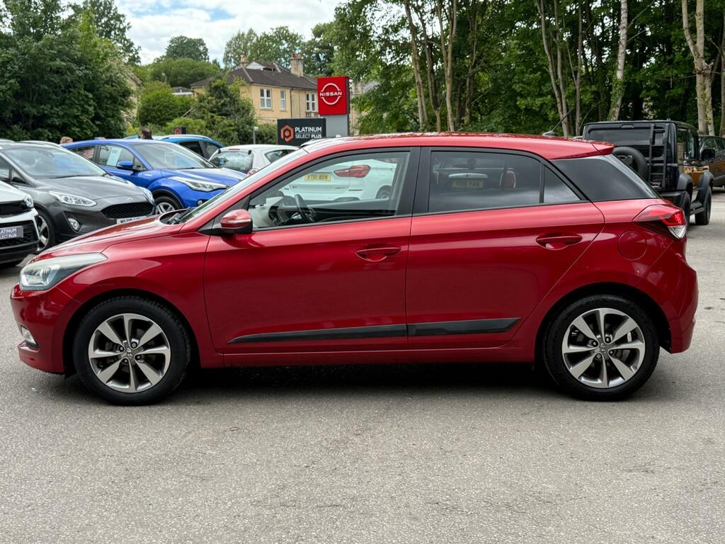 Hyundai I20 1.4 Premium Euro 6 Red #5