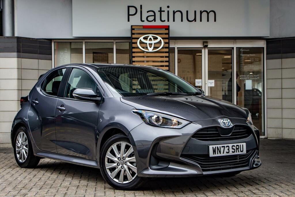 Toyota Yaris 1.5 Vvt-h Icon E-cvt Euro 6 Ss Grey
