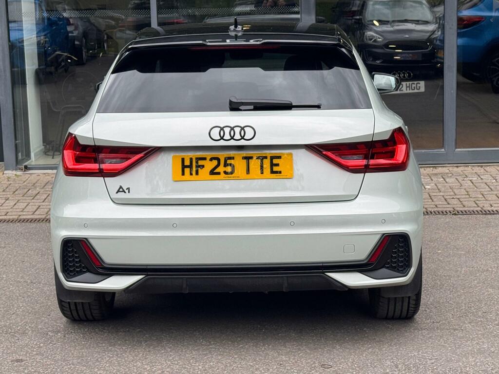 Audi A1 1.5 Tfsi 35 Black Edition Sportback S Tronic Euro HF25TTE Silver #6