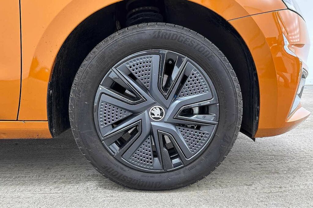 Skoda Fabia 1.0 Tsi 116 Design Edition Dsg KP75WZD Orange #5