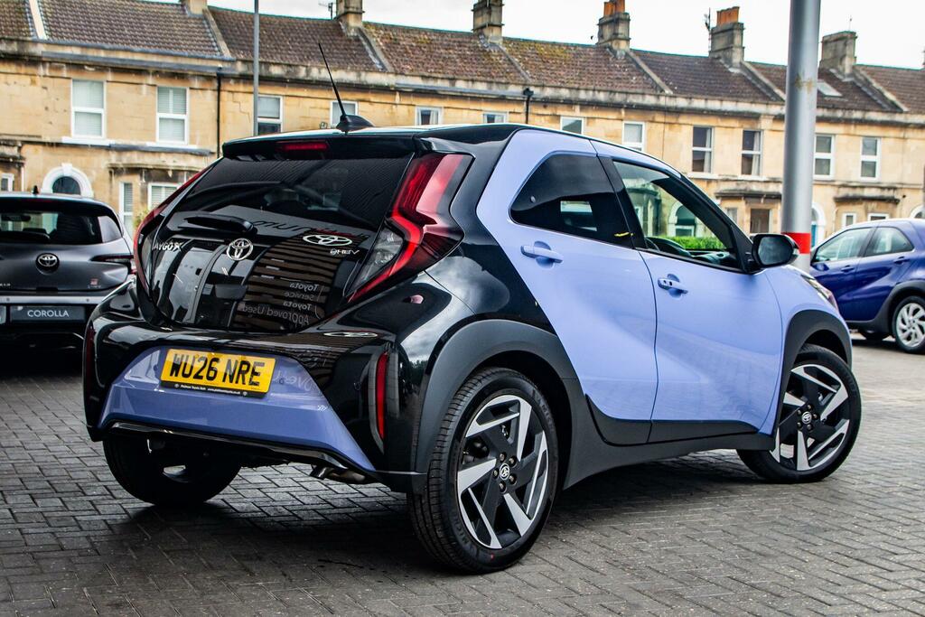 Toyota Aygo X 1.5H Excel Cvt Euro 6 Ss Blue #2