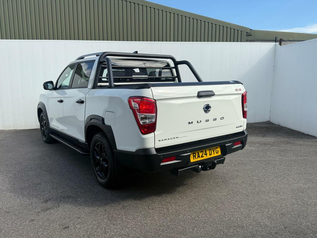 SsangYong Musso 2.2D Saracen Platinum 4Wd Euro 6 White #4
