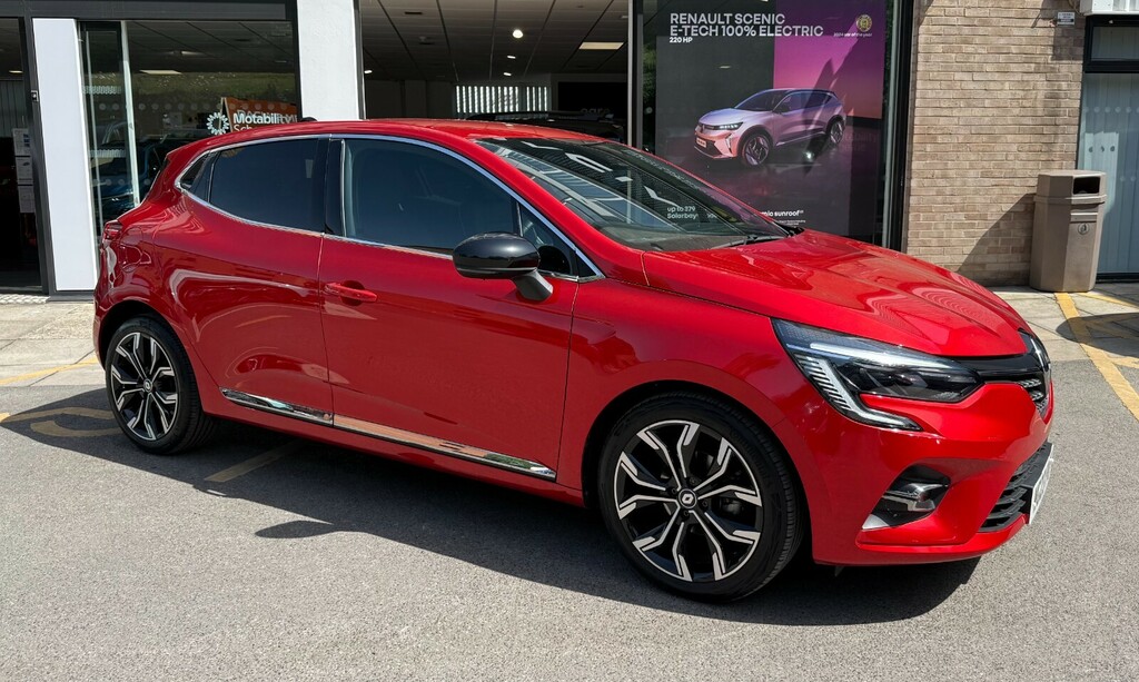 Renault Clio Hatchback Techno WG23POF Red #3