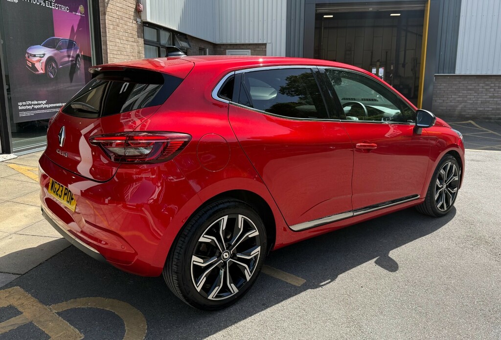 Renault Clio Hatchback Techno WG23POF Red #4