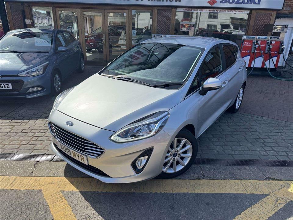 Ford Fiesta Titanium 1.0I 100Ps AU19MYR Silver #2
