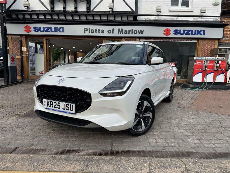 Suzuki Swift Ultra 1.2 Hybrid Allgrip White