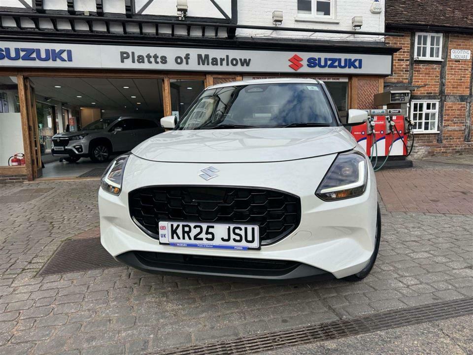 Suzuki Swift Ultra 1.2 Hybrid Allgrip KR25JSU White #3