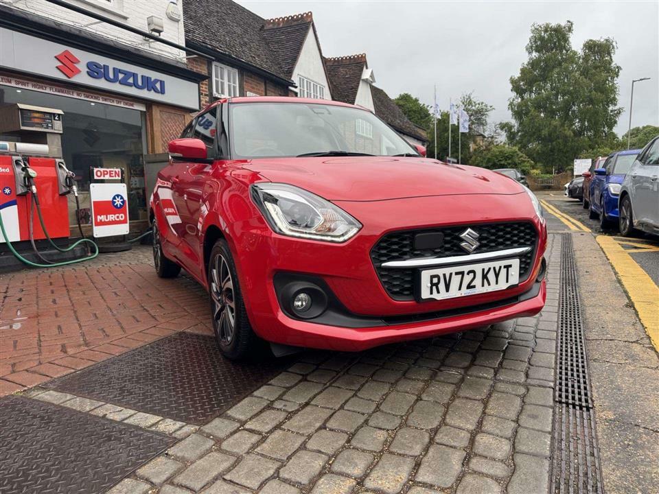 Suzuki Swift Sz-5 1.2I Dualjet Hybrid RV72KYT Red #4