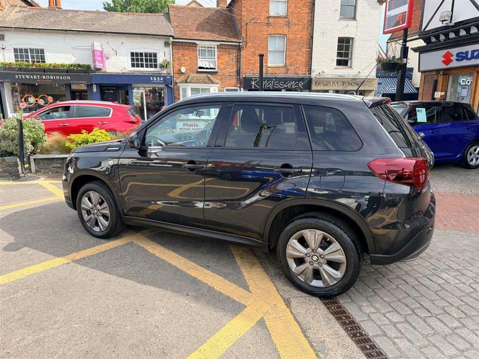 Suzuki Vitara Sz-t 1.4I Boosterjet Hybrid CV23VYC Black #4