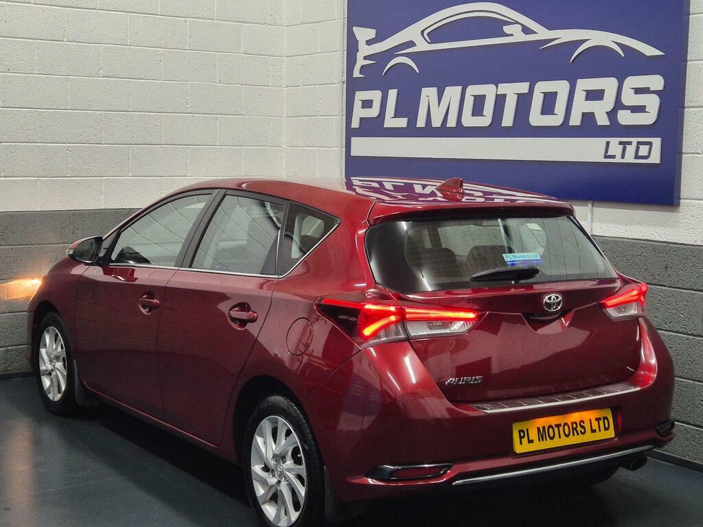 Toyota Auris 1.2 Vvt-i Icon Euro 6 S S Red #4