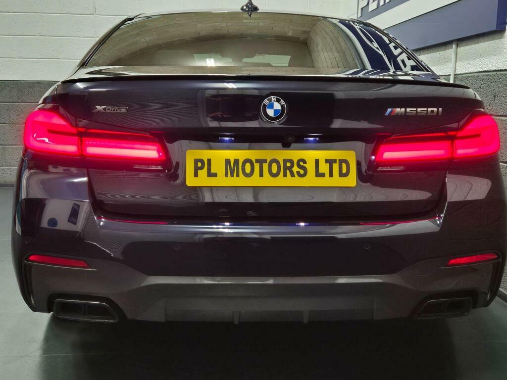 BMW 5 Series 4.4 M550i V8 Steptronic Xdrive Euro 6 S S Black #4