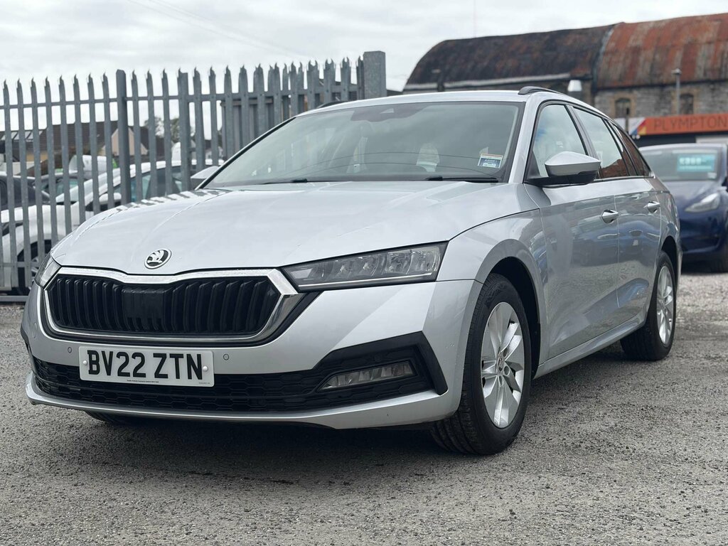 Skoda Octavia 1.5 Octavia Se Technology Tsi BV22ZTN Silver #3