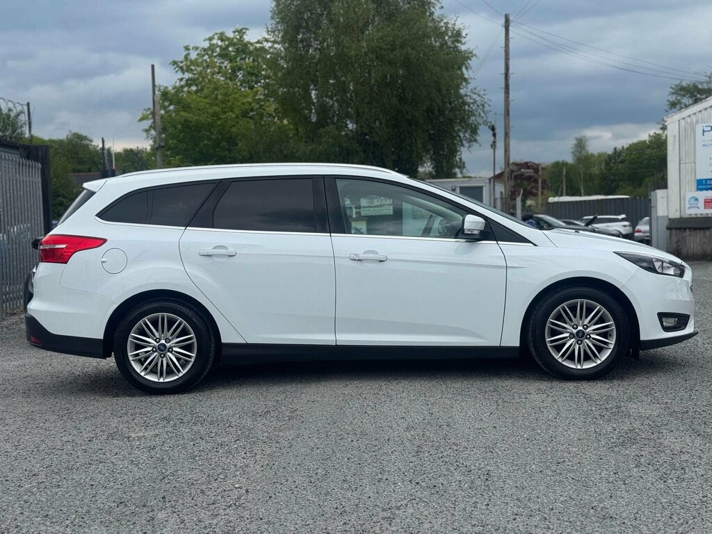Ford Focus 1.5 Focus Zetec Edition Tdci YT67ZGP White #4