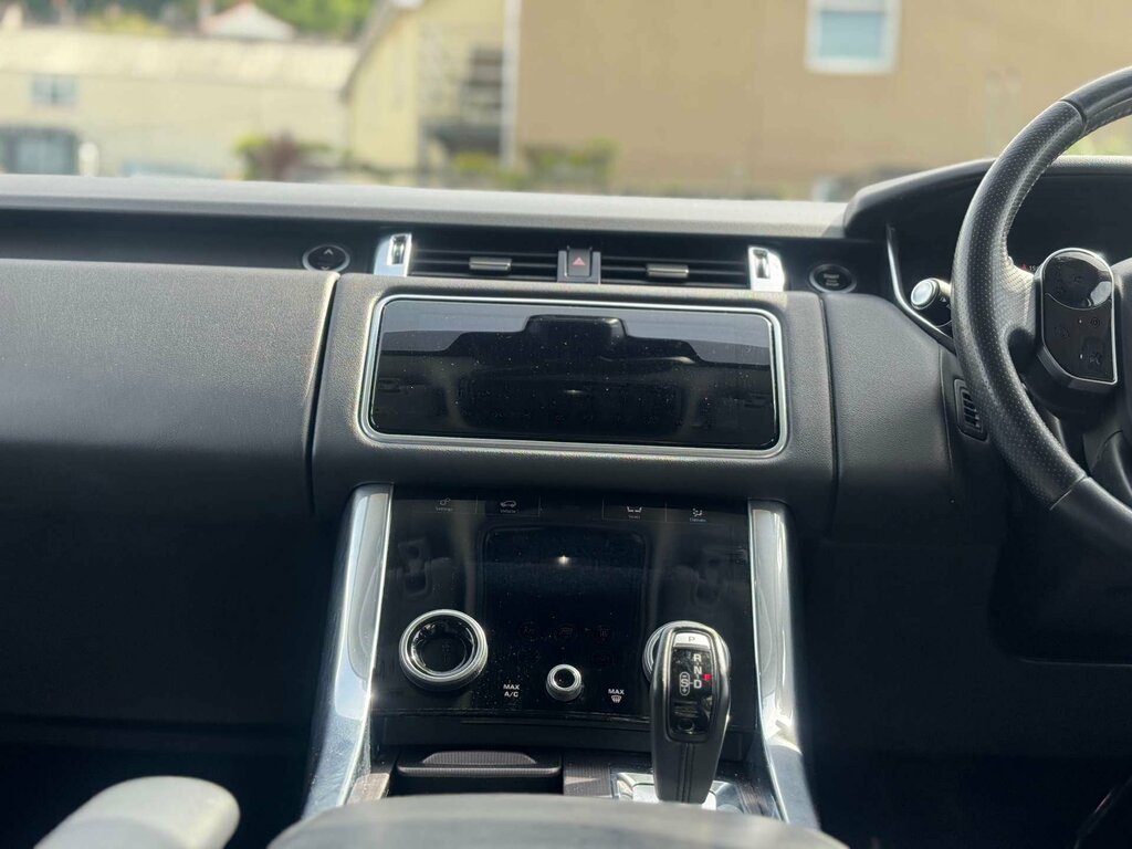 Land Rover Range Rover Sport 3.0 Range Rover Sport Hse Sdv6 4Wd LA19YXB White #5