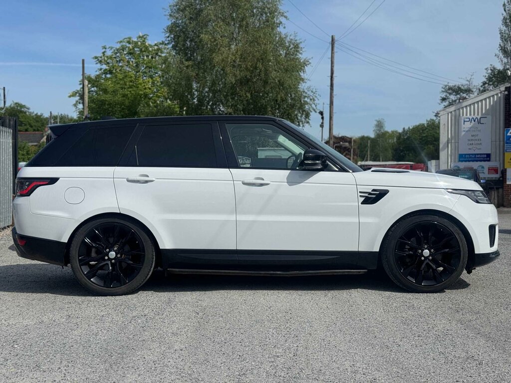 Land Rover Range Rover Sport 3.0 Range Rover Sport Hse Sdv6 4Wd LA19YXB White #4