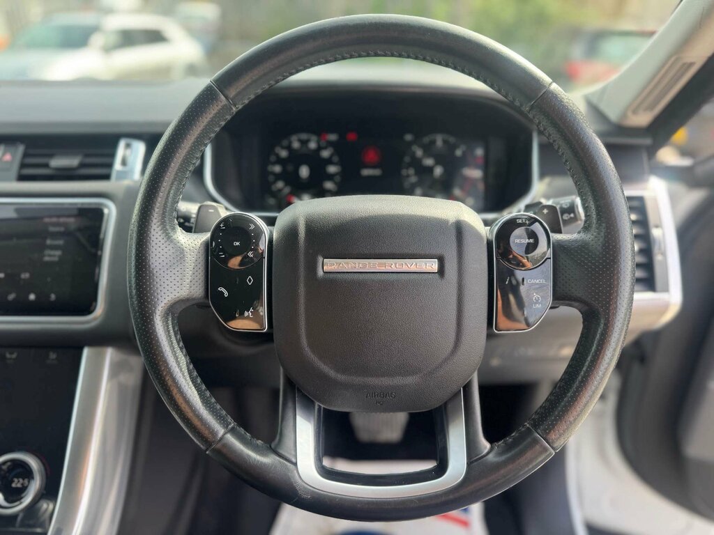 Land Rover Range Rover Sport 3.0 Range Rover Sport Hse Sdv6 4Wd LA19YXB White #6