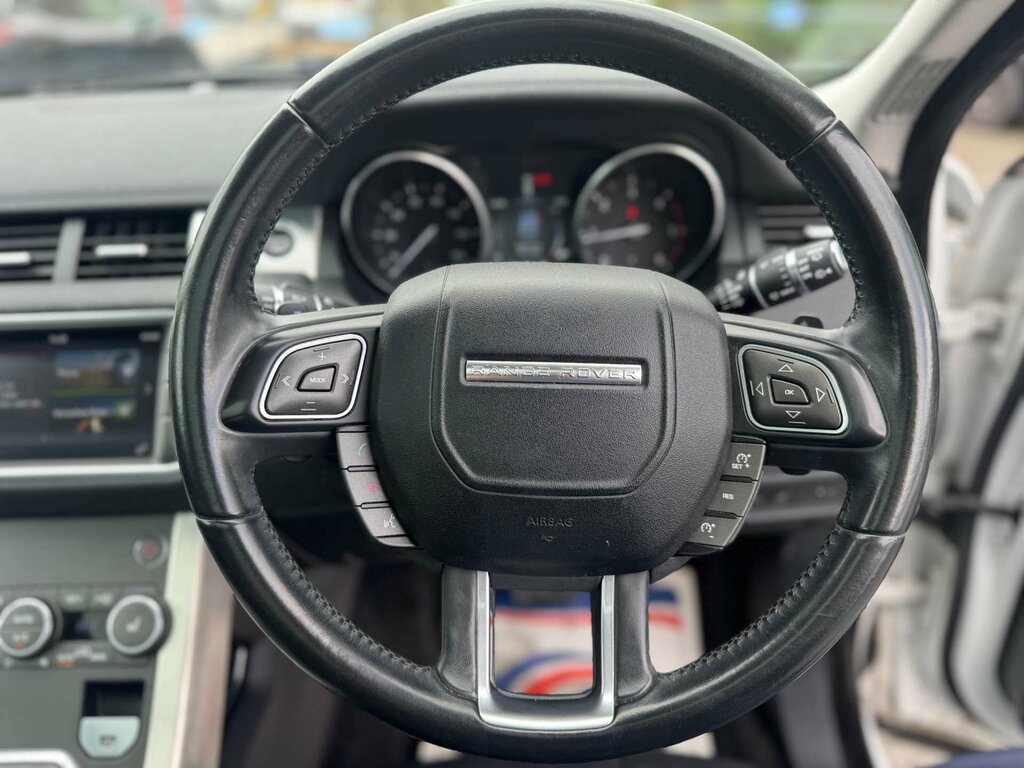 Land Rover Range Rover Evoque 2.0 Range Rover Evoque Se Tech Td4 4Wd BO15TAB White #5