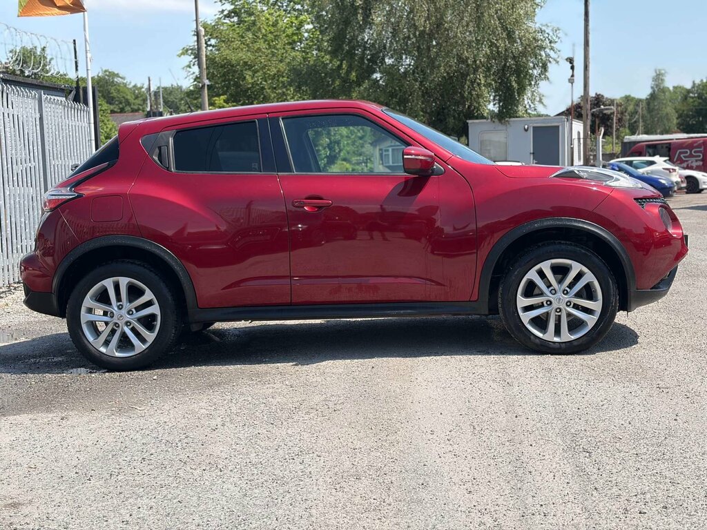 Nissan Juke 1.5 Juke N-connecta Dci BP65NVN Red #4