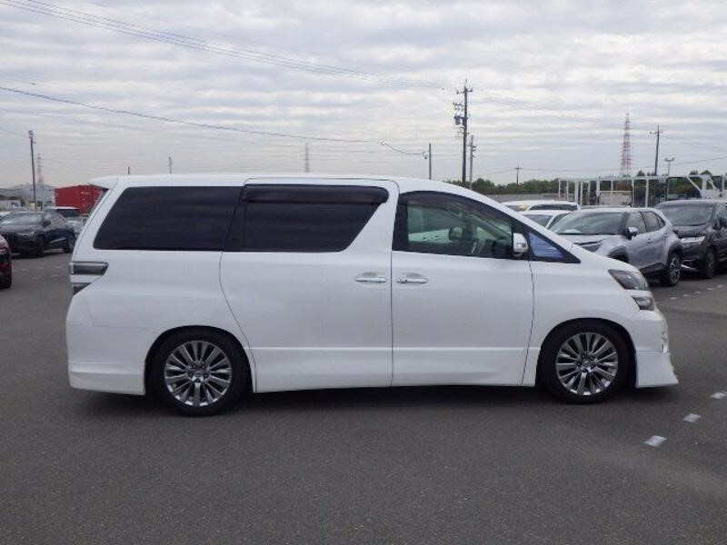 Toyota Vellfire 2.4 Goldeneyes 2 Edition Cruise Control-modelista #4