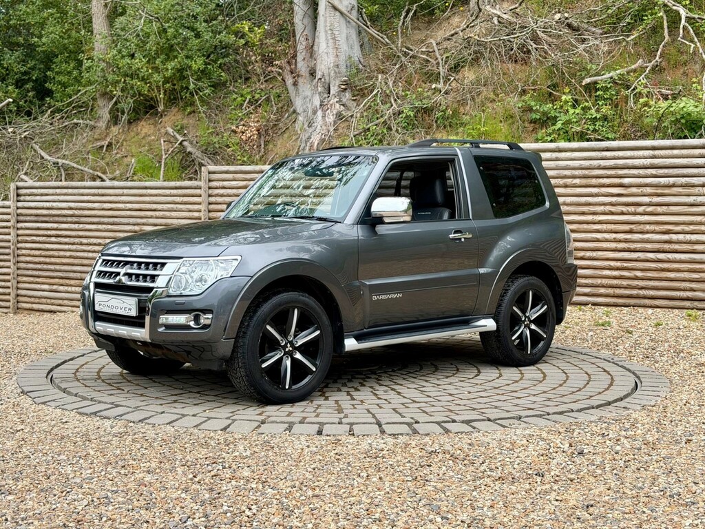 Mitsubishi Shogun Suv Grey