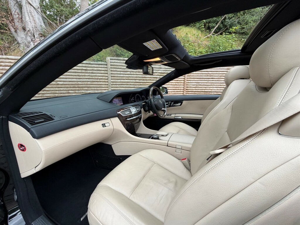 Mercedes-Benz CL Coupe Black