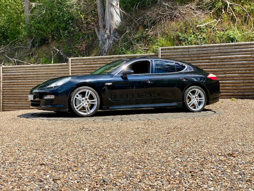Porsche Panamera S Black #6