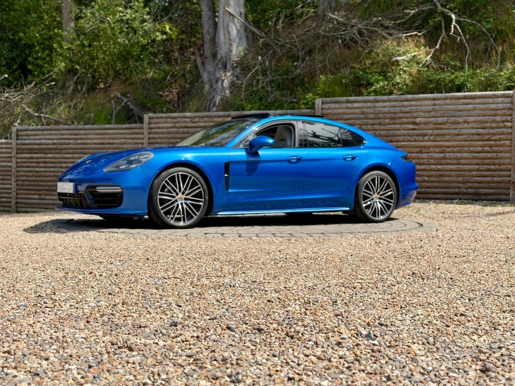 Porsche Panamera Hatchback Blue #5