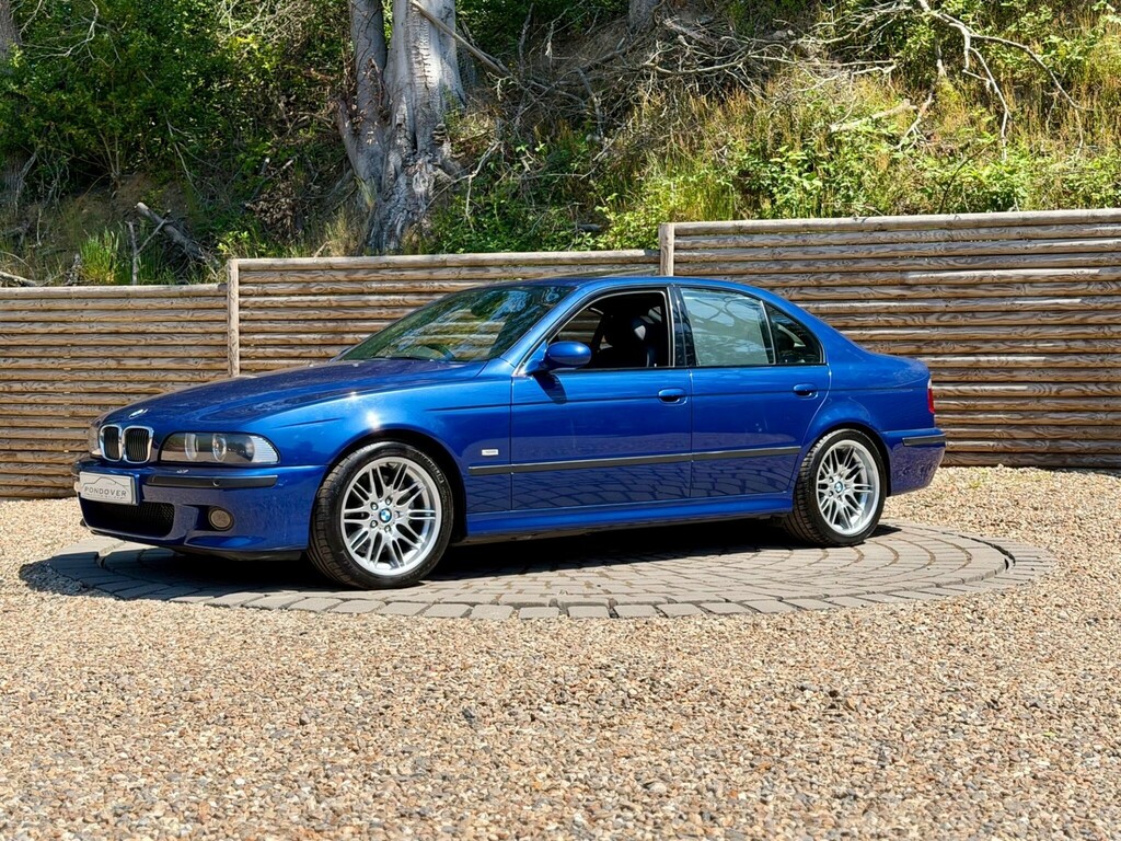 BMW M5 Saloon Blue #5