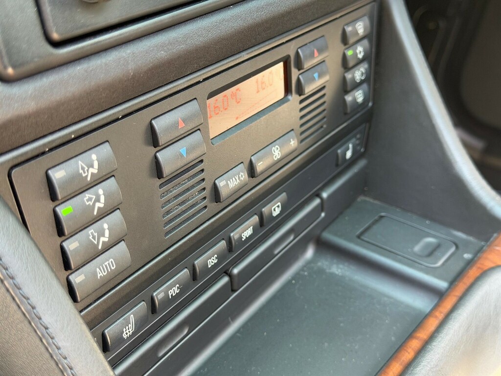 BMW M5 5.0 V8 E39 Silver #75