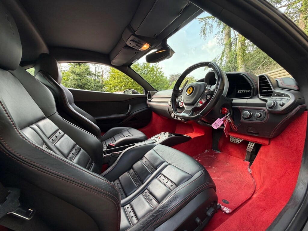 Ferrari 458 Spider 2dr Auto Red #33