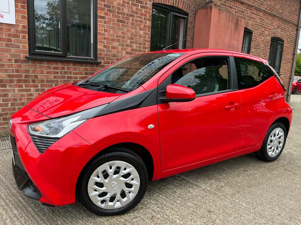 Toyota Aygo Hatchback 1.0 Vvt-i X-play X-shift Euro 6 Saf Red #5