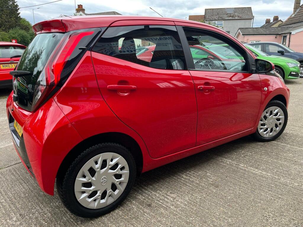 Toyota Aygo Hatchback 1.0 Vvt-i X-play X-shift Euro 6 Saf Red #6