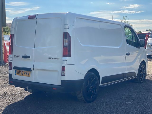 Renault Trafic 1.6 Dci 27 Business Swb Standard Roof Euro 5 White #4
