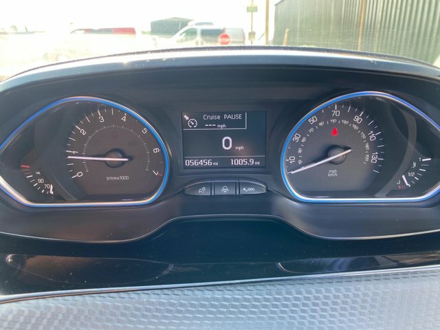 Peugeot 2008 1.2 Puretech Allure Euro 6 MV66YDA White #6