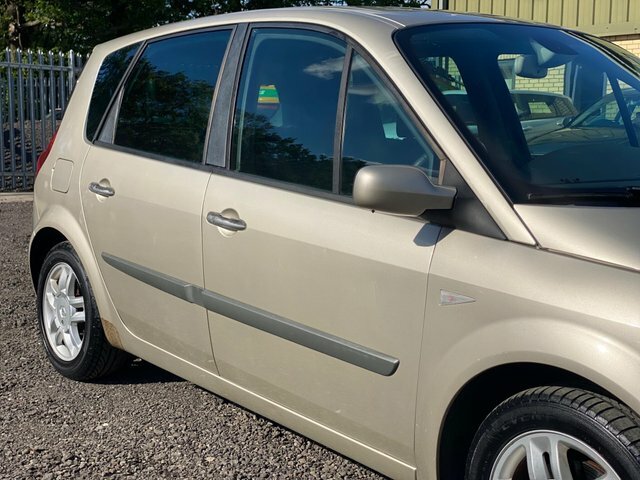 Renault Scenic 1.6L Dynamique Gold #18