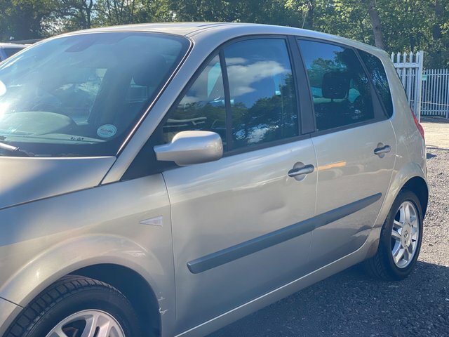 Renault Scenic 1.6L Dynamique Gold #20