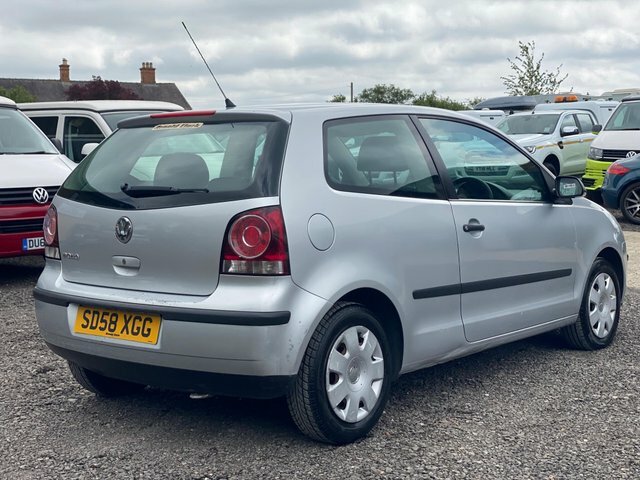Volkswagen Polo 1.2 E Silver #4
