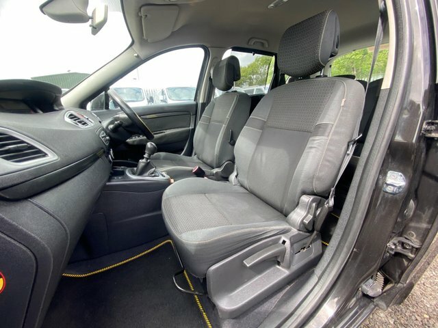 Renault Scenic Dynamique Vvt Gold #55