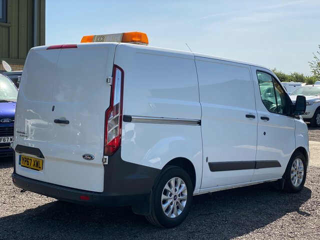 Ford Transit Custom 2.0 Tdci 310 Trend L1 H1 YP67XWL White #4