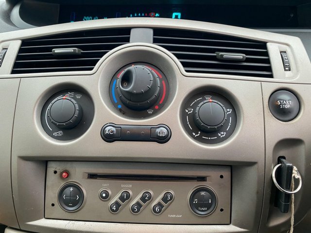 Renault Scenic 2005 55 Dynamique Silver #29