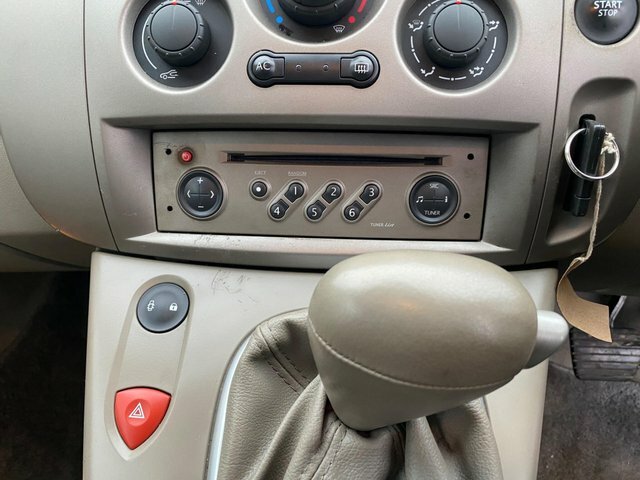 Renault Scenic 2005 55 Dynamique Silver #30