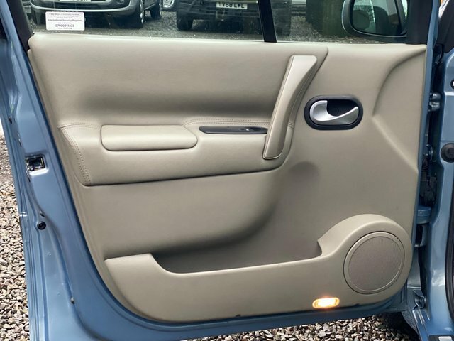 Renault Scenic 2005 55 Dynamique Silver #49