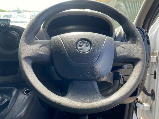 Vauxhall Movano Mpv White #30