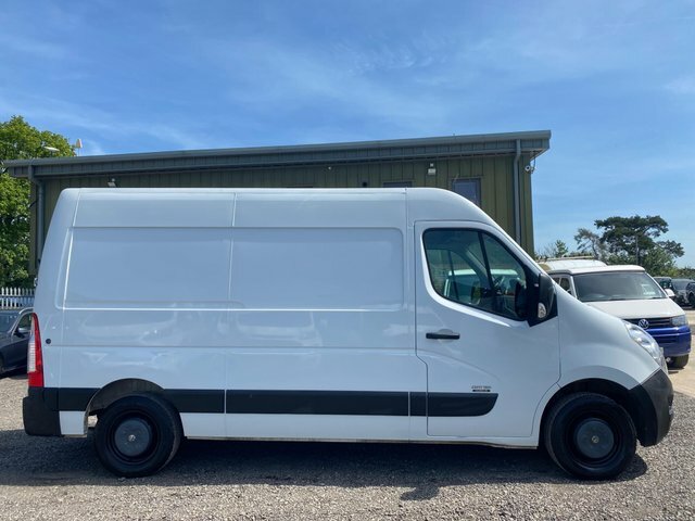 Vauxhall Movano Mpv White #13