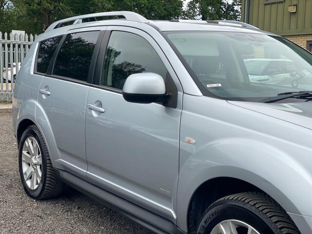 Mitsubishi Outlander 2.2 Outlander Juro Di-d 4Wd Blue #25