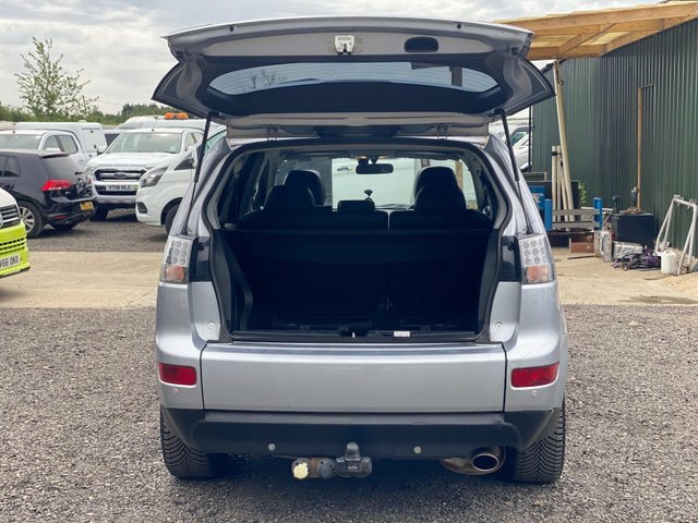 Mitsubishi Outlander 2.2 Outlander Juro Di-d 4Wd Blue #46