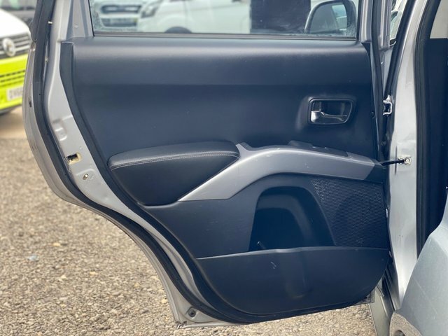 Mitsubishi Outlander 2.2 Outlander Juro Di-d 4Wd Blue #50