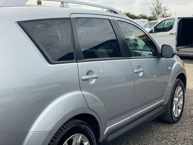 Mitsubishi Outlander 2.2 Outlander Juro Di-d 4Wd Blue #31