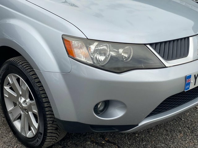 Mitsubishi Outlander 2.2 Outlander Juro Di-d 4Wd Blue #24
