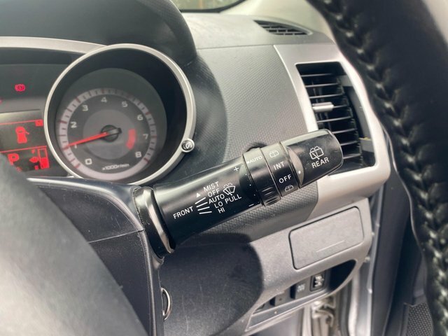 Mitsubishi Outlander 2.2 Outlander Juro Di-d 4Wd Blue #41